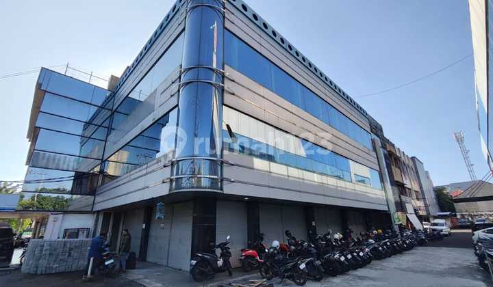 DISEWAKAN RUKO STRATEGIS PUSAT KOTA SURABAYA DISEWAKAN RUKO STRATEGIS PUSAT KOTA SURABAYA