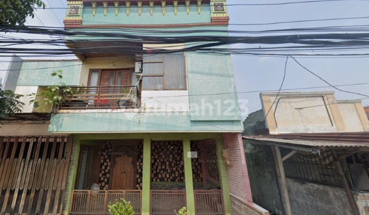 DIJUAL RUMAH STRATEGIS 3 LANTAI Raya Lontar Surabaya 