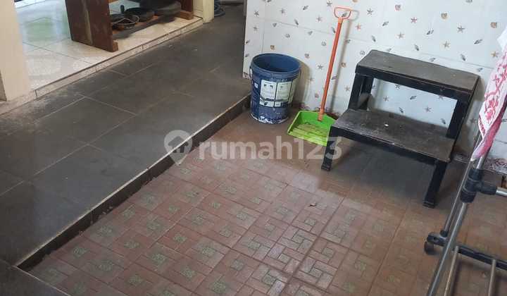 FOR SALE, READY TO OCCUPY, FULLY FURNISHED HOUSE IN JAYA HARMONI, SIDOARJO 2