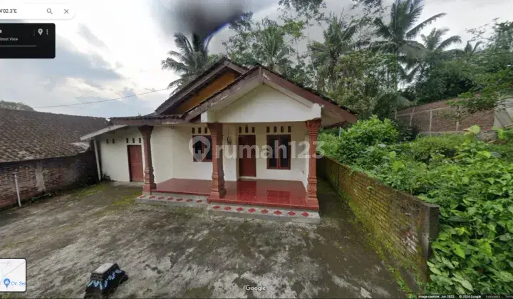 Rumah Tinggal Suasa Pedesaan, Asri, Sejuk Th 1