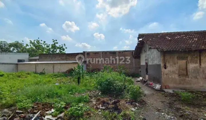 Rumah Singgah Lokasi Strategis di Area Jamal Th 1