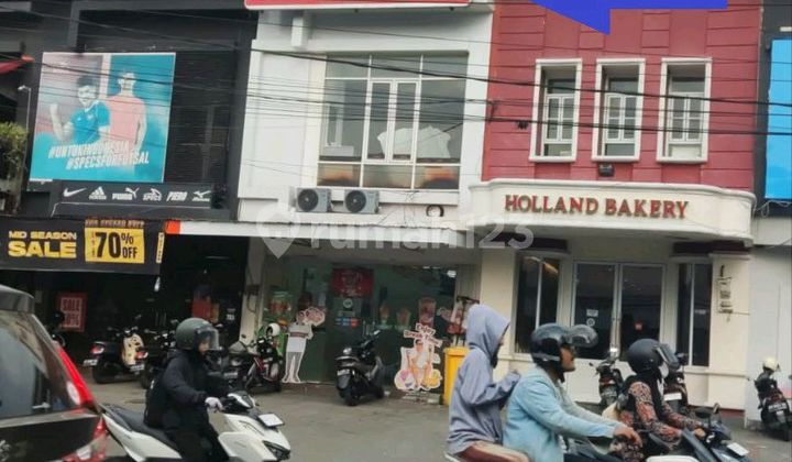 Ruko Strategis di Seturan, Dekat Apartment Student Castle