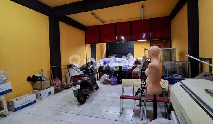 Strategic Shop House Next to Jec on Jalan Janti 2