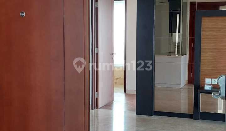 Dijual Cepat Apartement Royale Springhill Residences 2