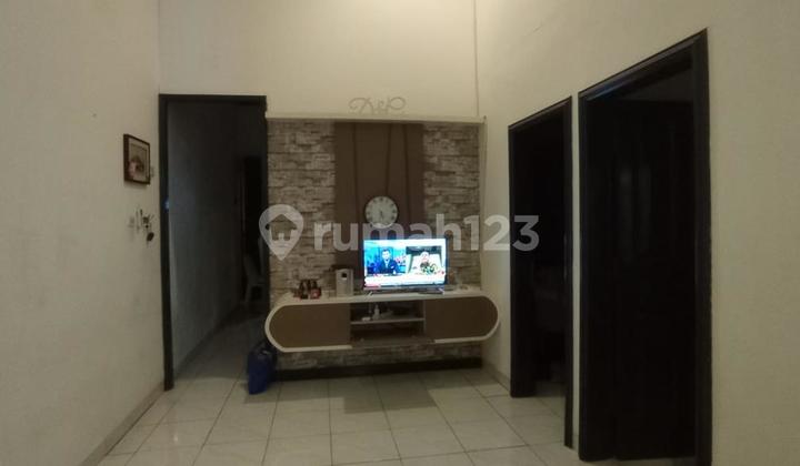 Disewakan Rumah di Kelapa Gading. Terletak di Komplek Favorite 2