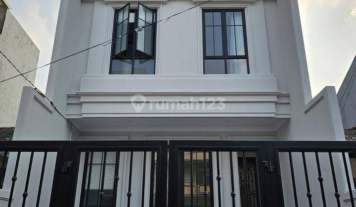 Rumah Cantik Estetik Di Kelapa Gading. Brand New!! 2