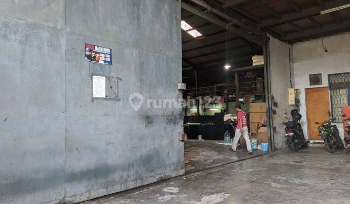 Dengan Jacklyn, Bisa Survey Ke Dalam Pabrik. Dijual Gudang + Pabrik Stainless Steel Di Pasar Kemis-Tangerang. Pabrik Masih Beroperasi Dengan Lancar. Bangunan Pabrik Sangat Kokoh 2