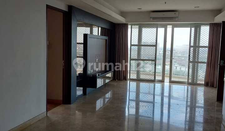 Dijual Cepat Apartement Royale Springhill Residences