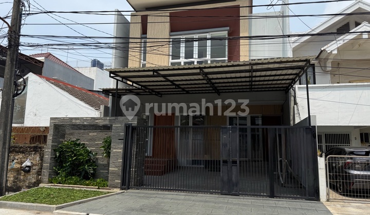 Beautiful House For Sale in Kelapa Gading, North Jakarta