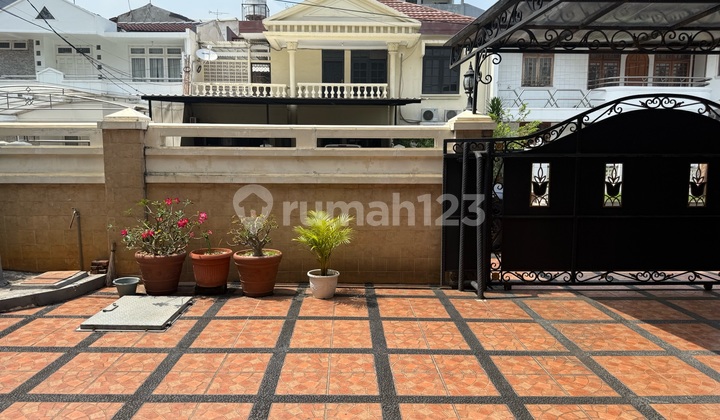 Dijual Rumah Luas Siap Huni di Komplek Favorite Kelapa Gading. Jakarta Utara 2
