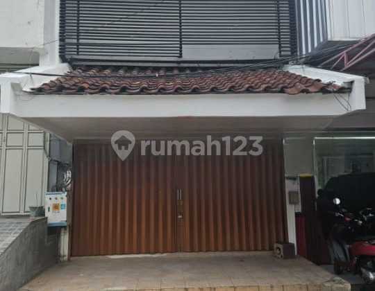 Disewakan Ruko Di Raya Hibrida Kelapa Gading Disewakan Ruko Di Raya Hibrida Kelapa Gading