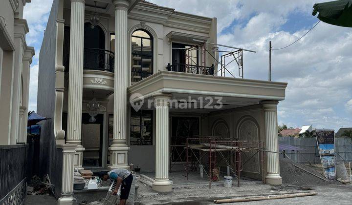 Rumah Model Mediterania Tengah Kota Jogja 1