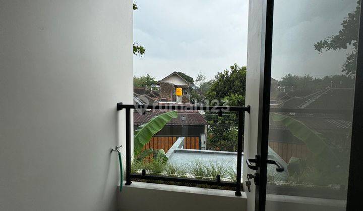 Rumah Model Industrial Modern Dekat Kampus Uii 2