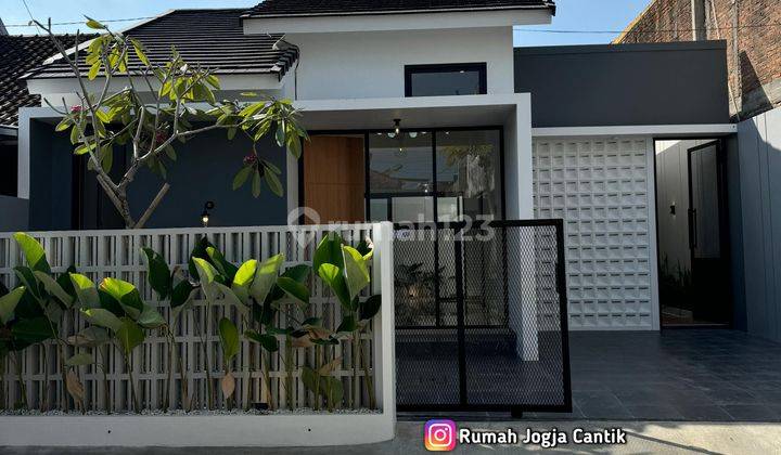 Rumah Baru Modern Dekat Kampus UNISA Jalan Godean Km 7 1