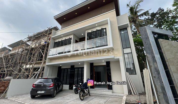 Rumah Mewah Dalam Perumahan Jalan Kaliurang Km 13 2