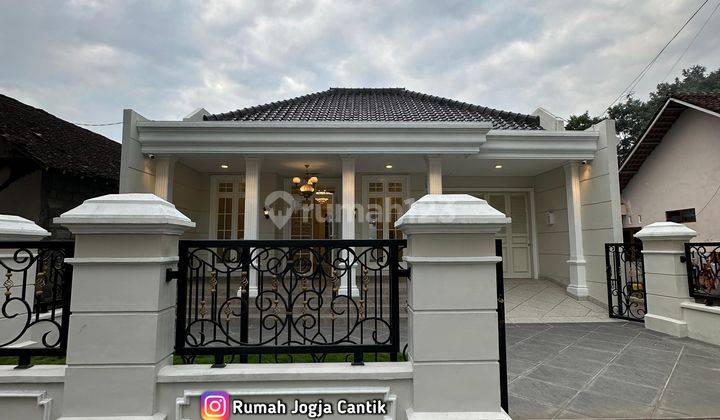 Rumah Baru Model Klasik Di Kalasan Sleman 1