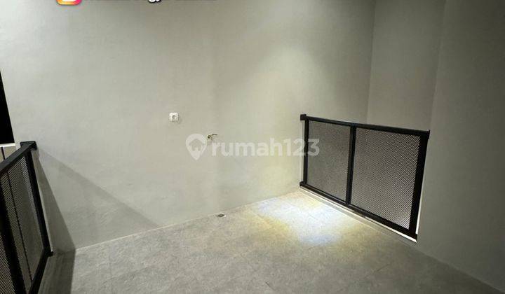 Rumah Mewah Full Furnished Kolam Renang Pribadi 2