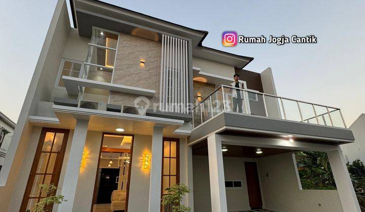 Rumah Mewah Modern Kolam Renang Pribadi Jalan Kaliurang Km 9 1