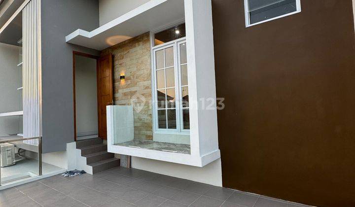 Rumah Mewah Modern Kolam Renang Pribadi Jalan Kaliurang Km 9 2