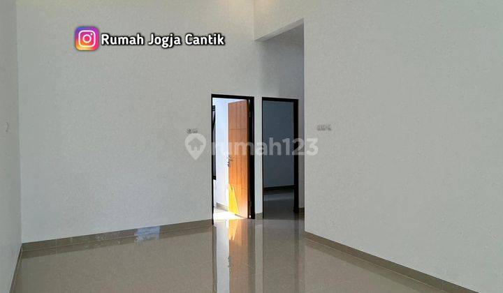 Rumah Baru Minimalis Modern Jalan Godean Km 12 2