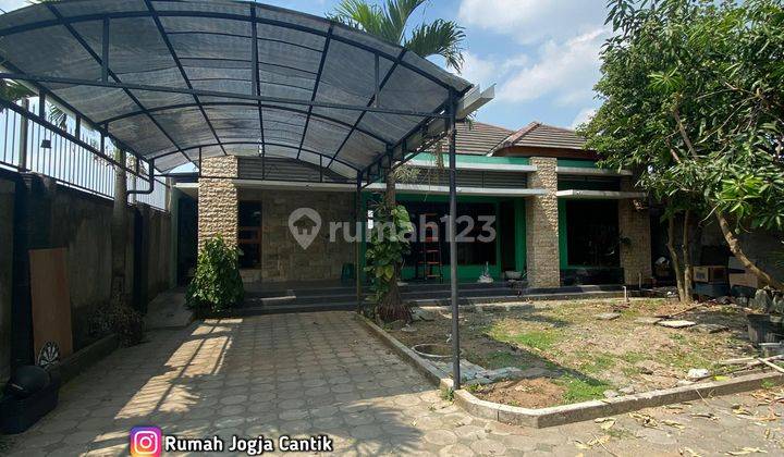 Rumah Satu Lantai Di Jalan Palagan Km 10 1