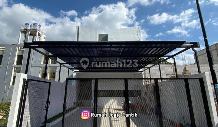 Rumah Model Kekinian Di Jalan Kaliurang Km 13 1