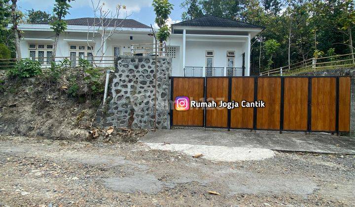 Rumah Besar 2 Lantai Dekat Kampus UMY     1