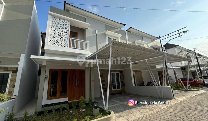 Rumah 2 Lantai Siap Huni Mewah Dalam Perumahan 1