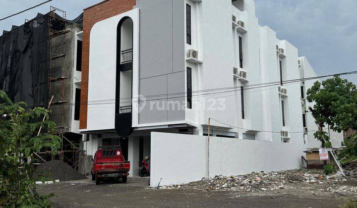 Kos Eksklusif 3 Lantai Full Furnished Di Seturan 1