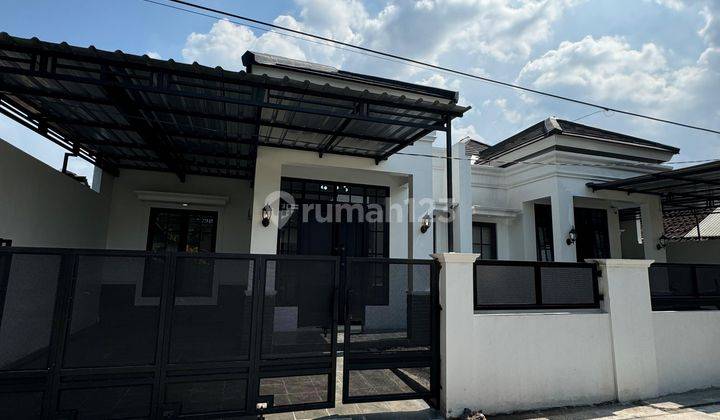 Rumah Klasik Modern 700 Jutaan Dekat Pasar Gentan 1