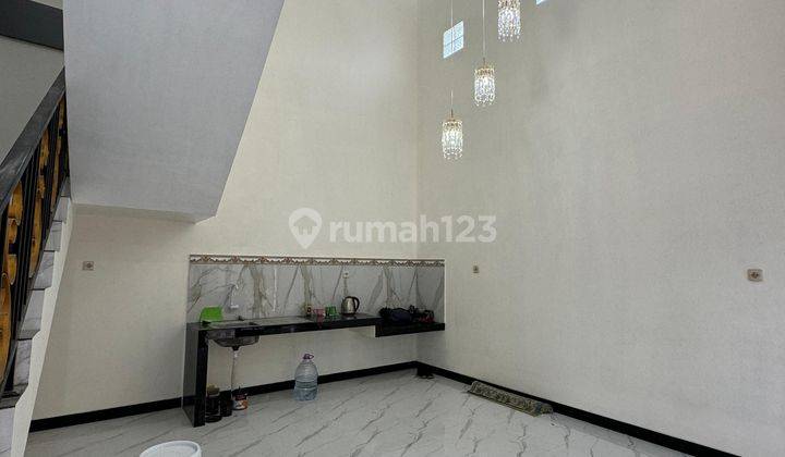 Rumah 2 Lantai Di Maguwoharjo Yogyakarta 2