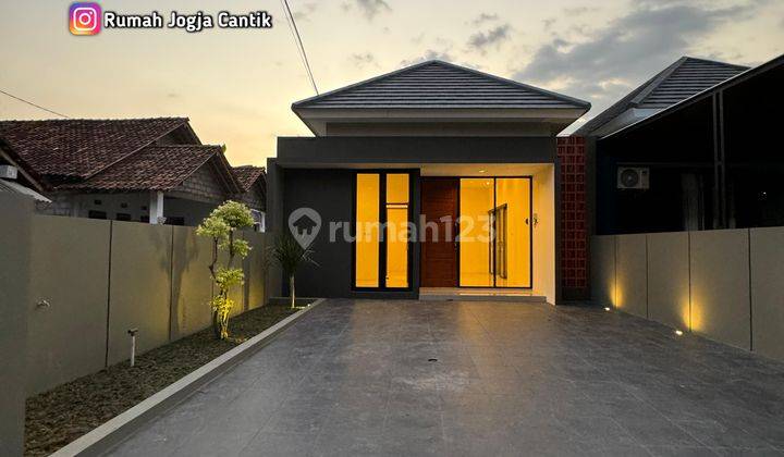 Rumah Cantik Mungil Di Purwomartani      1