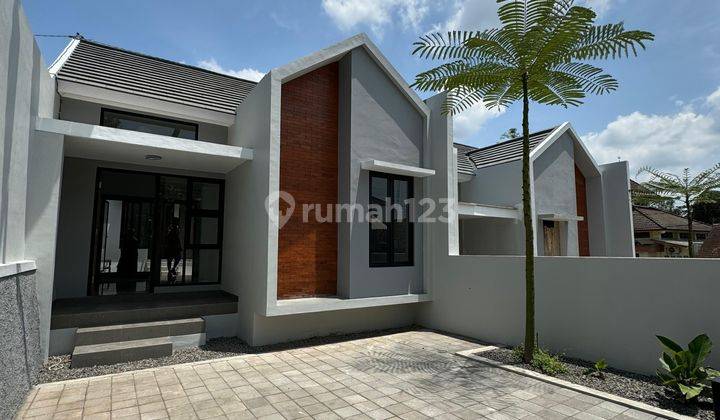 Rumah Cantik Dekat Pemda Sleman Jalan Purbaya 2