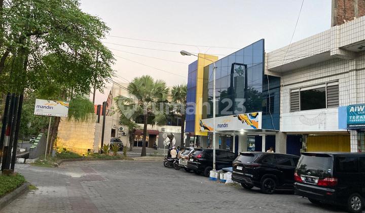 For Rent 2-Storey Shop House on Raya Kenjeran Street, Surabaya For Rent 2-Storey Shop House on Raya Kenjeran Street, Surabaya