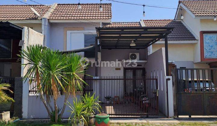 Dijual Cepat Rumah Siap Huni Row Jalan Lebar di Villa Residence 1