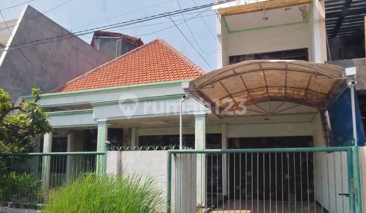 DIJUAL RUMAH MANYAR KARTIKA ROW JALAN LEBAR 3 MOBIL