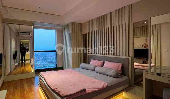 APARTMENT THE PEAK TUNJUNGAN PLAZA 5 APARTMENT THE PEAK TUNJUNGAN PLAZA 5