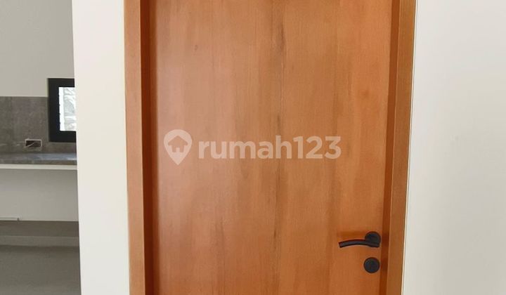 DIJUAL TROPICAL HOUSE PONDOK CANDRA BARU GRESS 2