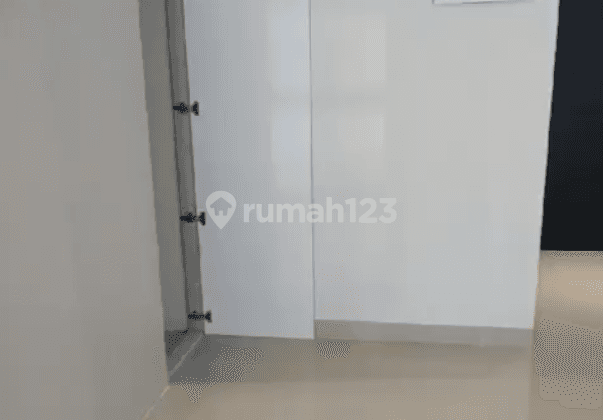 Dijual Rumah Baru Minimalis Babatan Pantai Semi Furnished 2