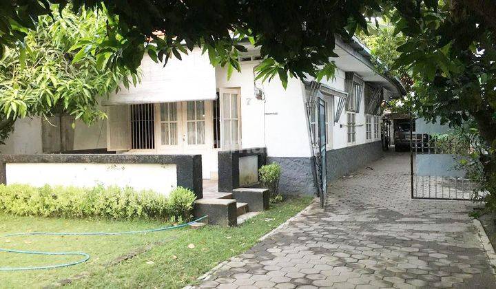 Rumah Row Jalan Lebar Carport Luas Jalan Ciliwung Surabaya 1