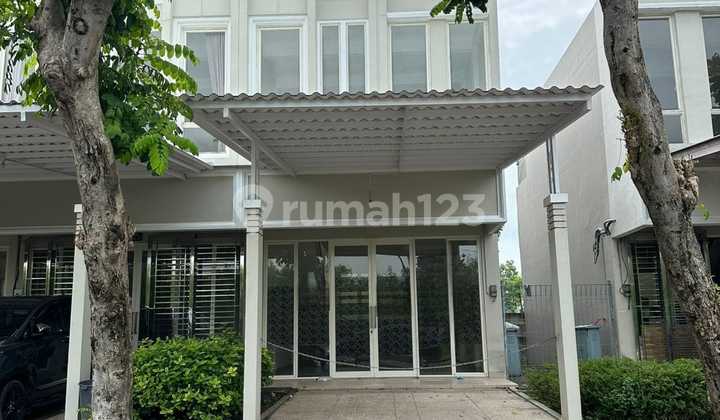 Bizhome Pakuwon City Alert! Minimalist Shop House in a Busy & Premium Area 1