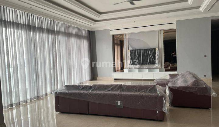 Disewakan Raffles Residence 4BR+1 Jakarta Selatan 2