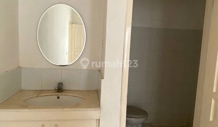 Turun Harga. Rumah 1 Lantai di Pondok Indah Hitung Tanah Bonus Bangunan 2