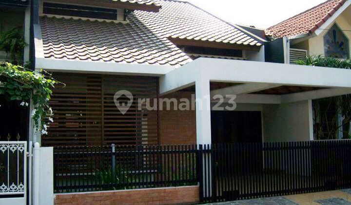 Turun Harga: Jual Cepat Rumah 2 Lantai Bebas Banjir di Jalan Pisok Bintaro Jaya Sektor 5