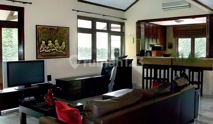 Rumah Unfurnished 3 lantai di Pangeran Antasari, Cipete Selatan, Cilandak 2