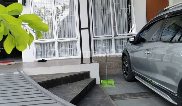 Turun Harga Fully Furnished, Bebas Banjir Siap Huni di Pondok Kacang Timur, Pondok Aren, Tangerang Selatan. 1