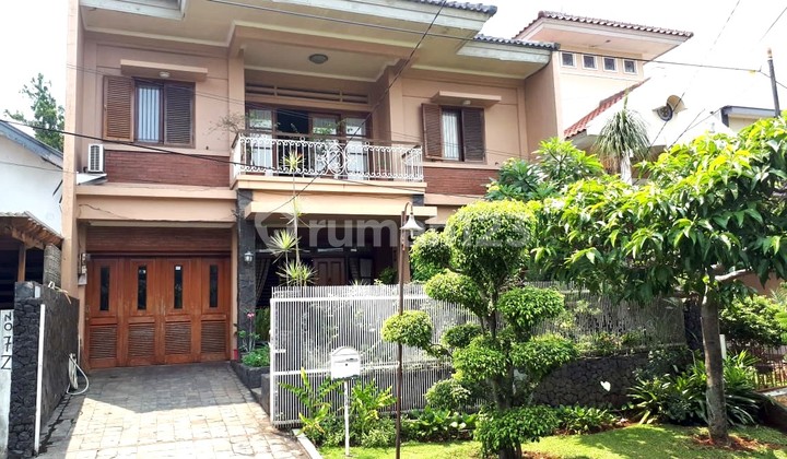 Rumah Cantik Bebas Banjir di Bintaro Jaya Sektor 2 Jl Tekukur