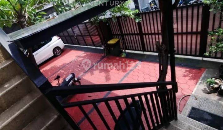 Rumah KosKosan Masih Aktif Area Tebet Dalam Jakarta Selatan  2