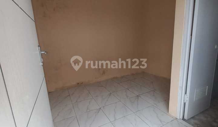 Kost Tembalang, Semarang