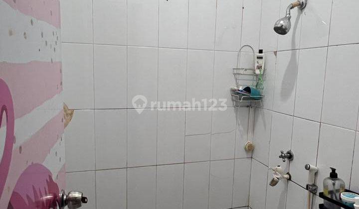 Rumah Bagus Unfurnished SHM Tarumajaya, Bekasi B0987 2